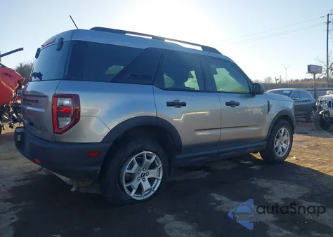 2021 Ford Bronco Sport z USA, uszkodzony, nr VIN 3FMCR9A6XMRA45362